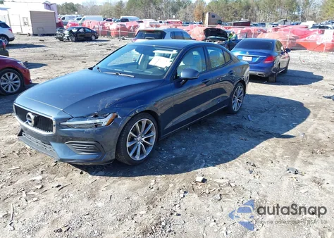 2019 Volvo S60 T5 Momentum z USA, uszkodzony, nr VIN 7JR102FK3KG005973